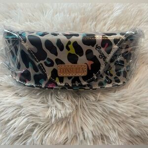 NWT-Consuela “Coco” Sunglasses HardCase